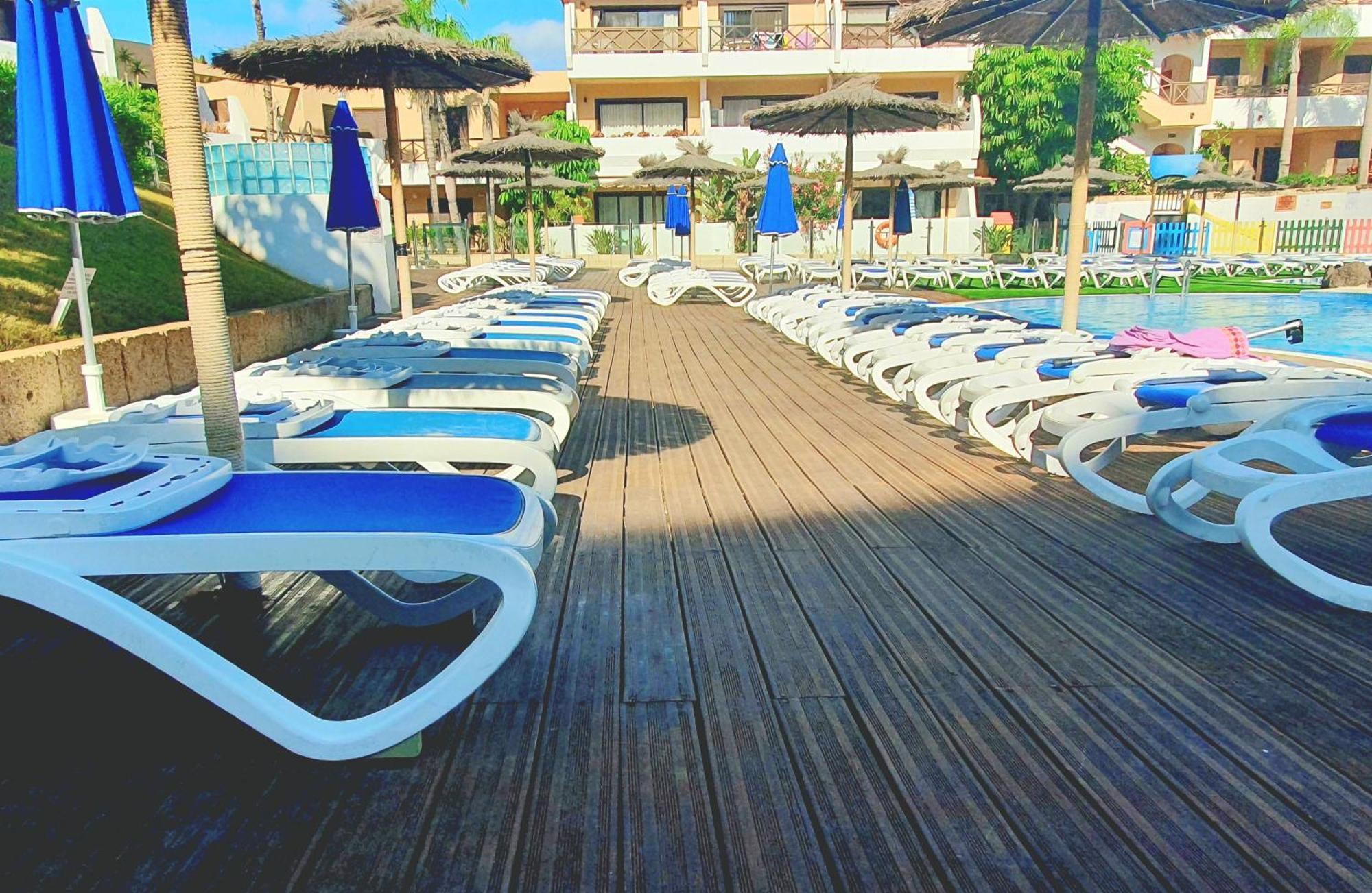 Spacious Apartment With Private Garden In Tenerife South ซานมิเกลเดียโบนา ภายนอก รูปภาพ
