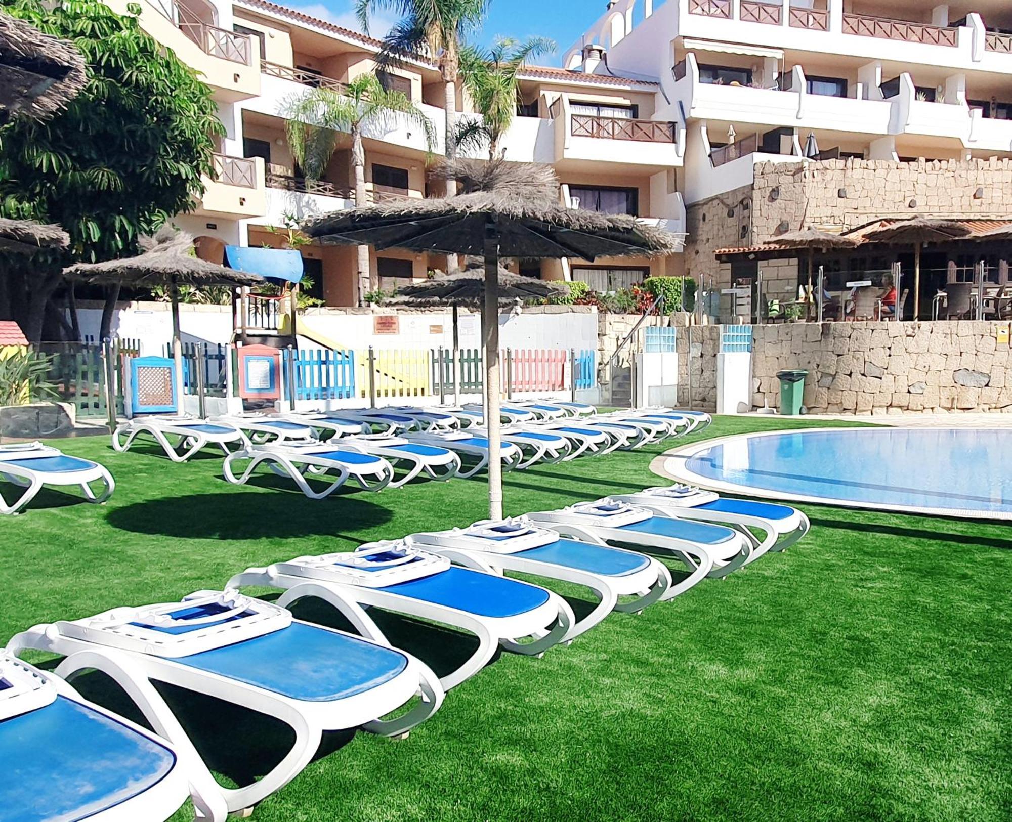 Spacious Apartment With Private Garden In Tenerife South ซานมิเกลเดียโบนา ภายนอก รูปภาพ